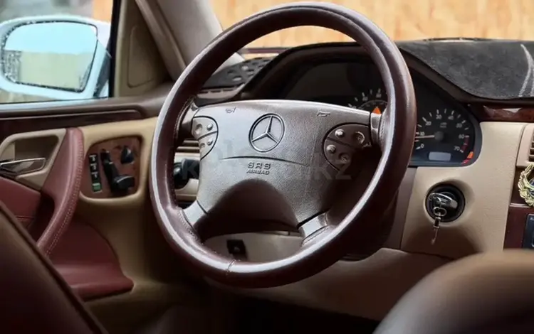 Mercedes-Benz E 320 2001 годаүшін5 000 000 тг. в Алматы