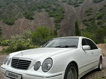 Mercedes-Benz E 320 2001 года за 5 000 000 тг. в Алматы – фото 5