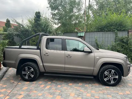 Volkswagen Amarok 2017 года за 19 500 000 тг. в Алматы