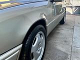 Mercedes-Benz E 230 1988 года за 2 000 000 тг. в Алматы – фото 2