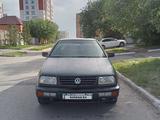 Volkswagen Vento 1995 годаүшін999 999 тг. в Астана – фото 2