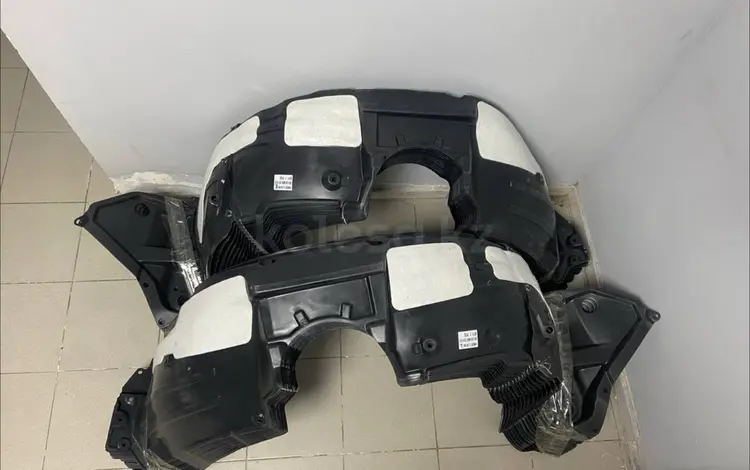 Подкрылок передний на Хайландер 14-18 за 15 000 тг. в Алматы