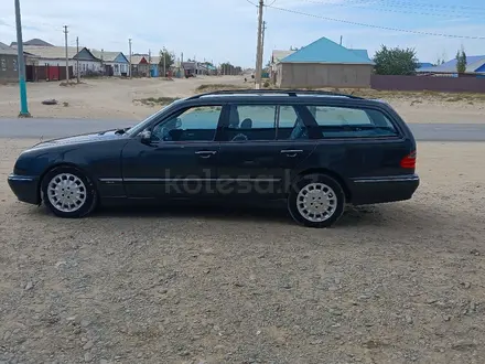 Mercedes-Benz E 280 2002 года за 5 000 000 тг. в Аральск – фото 5