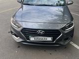Hyundai Accent 2019 года за 6 500 000 тг. в Астана – фото 2