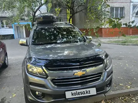 Chevrolet TrailBlazer 2021 года за 11 500 000 тг. в Алматы – фото 2