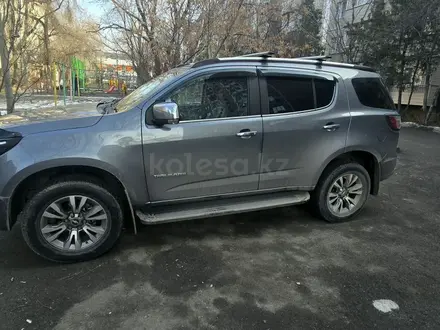 Chevrolet TrailBlazer 2021 года за 11 500 000 тг. в Алматы – фото 9
