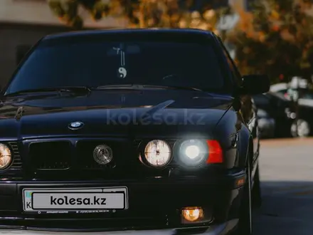 BMW 525 1995 года за 4 300 000 тг. в Шымкент