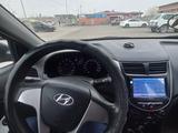 Hyundai Solaris 2014 годаүшін3 800 000 тг. в Атырау – фото 2