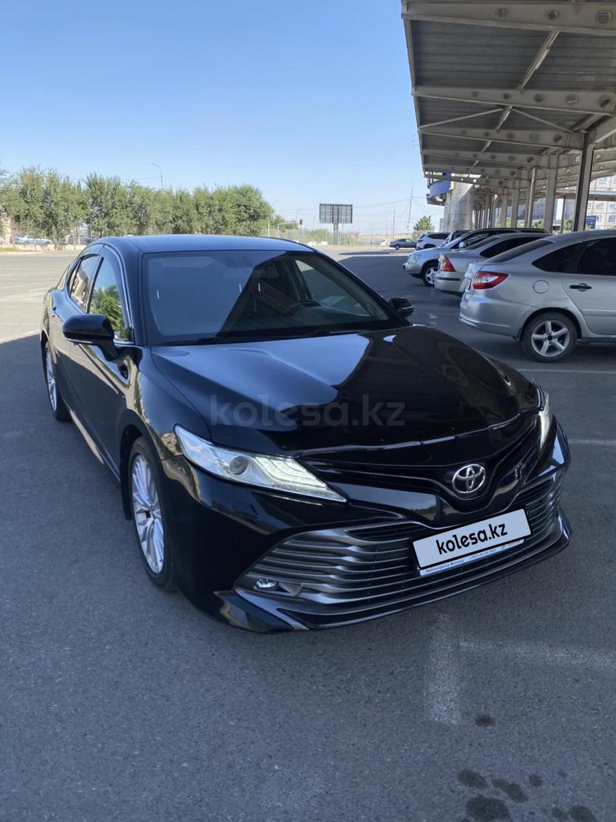 Toyota Camry 2018 г.