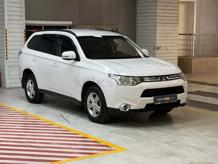 Mitsubishi Outlander 2012 года за 6 790 000 тг. в Алматы – фото 3