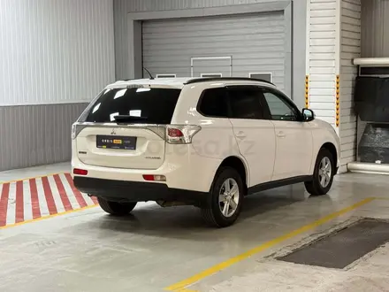Mitsubishi Outlander 2012 года за 6 790 000 тг. в Алматы – фото 6