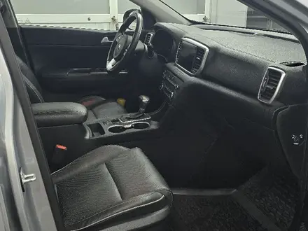 Kia Sportage 2020 года за 11 300 000 тг. в Алматы – фото 17