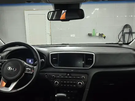 Kia Sportage 2020 года за 11 300 000 тг. в Алматы – фото 26