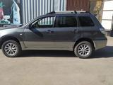 Mitsubishi Outlander 2003 годаүшін2 800 000 тг. в Петропавловск – фото 3