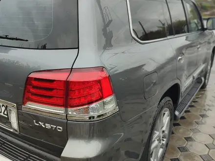 Lexus LX 570 2015 года за 28 000 000 тг. в Алматы – фото 2
