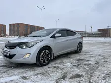 Hyundai Elantra, 2013