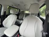 Kia Carnival 2022 года за 24 000 000 тг. в Алматы – фото 4