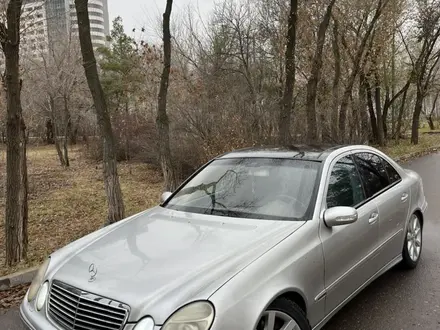 Mercedes-Benz E 320 2004 года за 5 000 000 тг. в Астана – фото 12