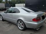 Mercedes-Benz CLK 320 1998 годаүшін3 000 000 тг. в Алматы – фото 5