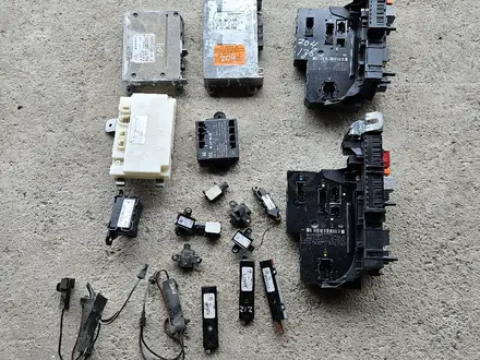 Сам блок предохранителей на W204 W212 за 811 тг. в Шымкент