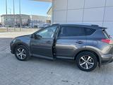 Toyota RAV4 2018 годаfor9 000 000 тг. в Кульсары – фото 2