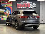 Jaguar F-Pace 2022 года за 21 295 000 тг. в Алматы – фото 4