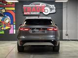 Jaguar F-Pace 2022 года за 21 295 000 тг. в Алматы – фото 5