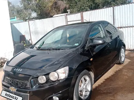 Chevrolet Aveo 2013 года за 3 600 000 тг. в Актобе – фото 10