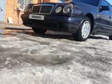 Mercedes-Benz E 220 1996 года за 1 400 000 тг. в Петропавловск