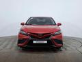 Toyota Camry 2021 года за 11 139 000 тг. в Астана – фото 2
