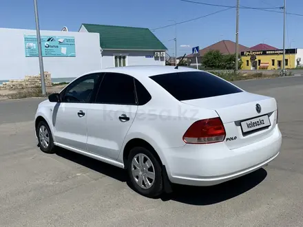 Volkswagen Polo 2014 года за 4 500 000 тг. в Атырау – фото 4