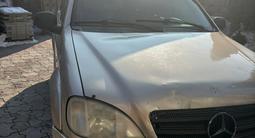 Mercedes-Benz ML 320 2001 года за 2 800 000 тг. в Алматы