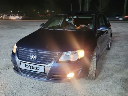 Volkswagen Passat 2007 года за 3 500 000 тг. в Алматы – фото 5