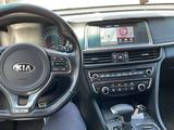 Kia K5 2018 года за 9 500 000 тг. в Караганда – фото 3