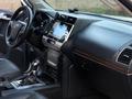 Toyota Land Cruiser Prado 2021 года за 28 500 000 тг. в Актобе – фото 16