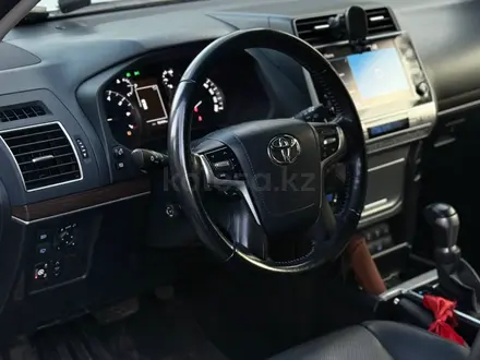 Toyota Land Cruiser Prado 2021 года за 28 500 000 тг. в Актобе – фото 7