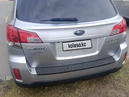 Subaru Outback 2014 года за 5 200 000 тг. в Атырау – фото 3