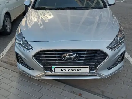 Hyundai Sonata 2019 года за 8 600 000 тг. в Астана – фото 6