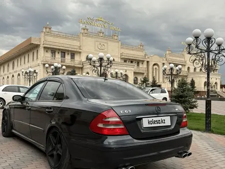 Mercedes-Benz E 320 2002 года за 5 500 000 тг. в Алматы – фото 4