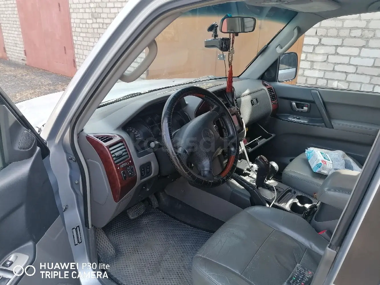Mitsubishi Pajero, 2004