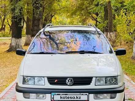 Volkswagen Passat 1994 года за 3 000 000 тг. в Тараз