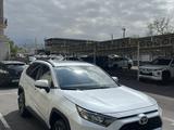 Toyota RAV4 2023 годаүшін20 000 000 тг. в Алматы – фото 2
