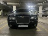 Chrysler 300C 2007 года за 4 300 000 тг. в Астана – фото 4