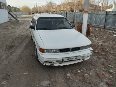 Mitsubishi Galant 1992 года за 900 000 тг. в Кызылорда – фото 2