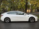 Tesla Model 3 2019 годаүшін12 500 000 тг. в Алматы – фото 2