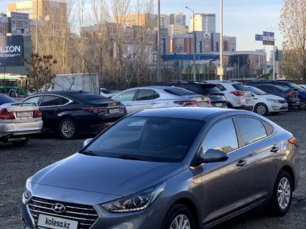 Hyundai Accent 2019 года за 7 000 000 тг. в Астана