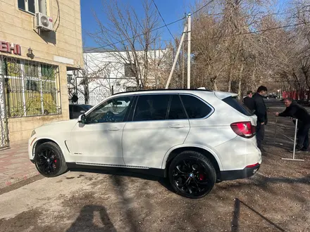 BMW X5 2015 года за 15 000 000 тг. в Шымкент – фото 5