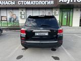 Toyota Highlander 2011 года за 13 500 000 тг. в Усть-Каменогорск – фото 2