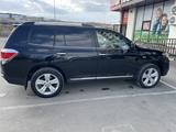 Toyota Highlander 2011 года за 13 500 000 тг. в Усть-Каменогорск – фото 3