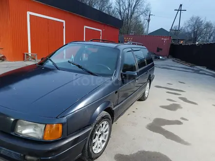 Volkswagen Passat 1991 года за 1 370 000 тг. в Алматы – фото 2